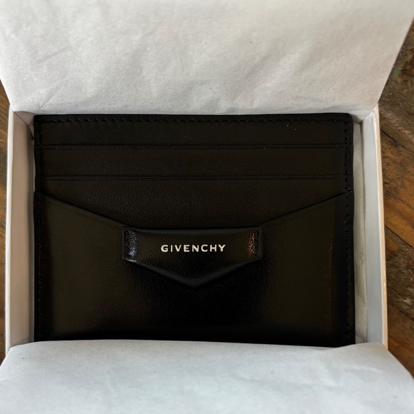 Givenchy Card Holder - Picture 3 of 5